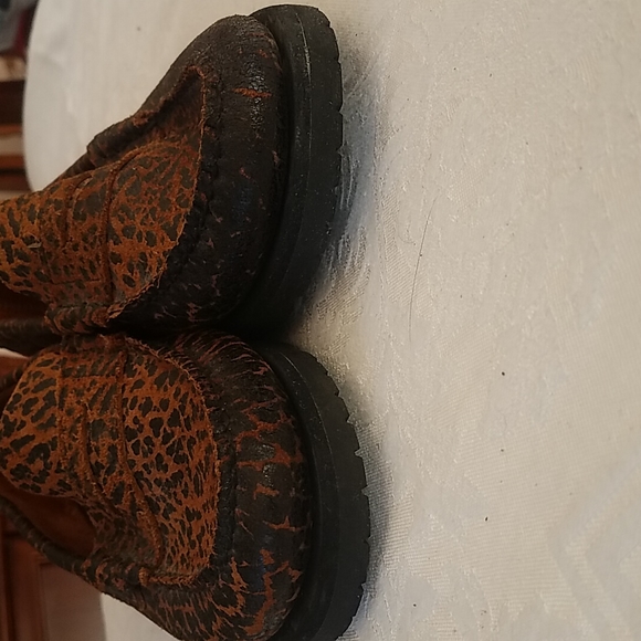 Sebago women size 9 loafers - Picture 9 of 9